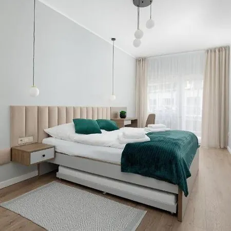 Apartamento Spacious Apartment,summer Swimming Pool, *