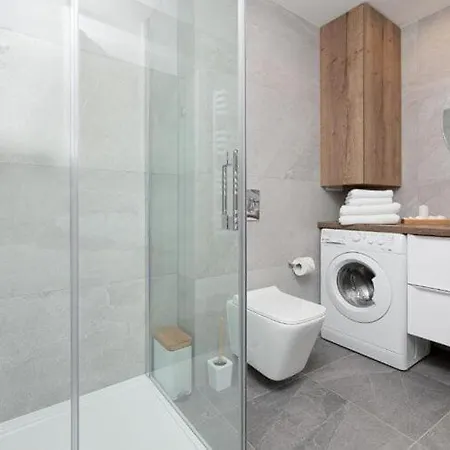 Apartamento Spacious Apartment,summer Swimming Pool, Pobierowo