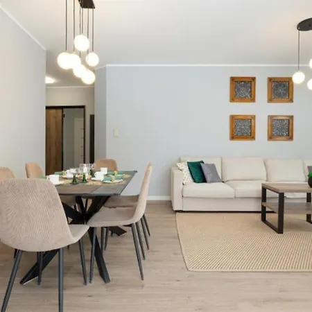 Spacious Apartment,summer Swimming Pool, Pobierowo