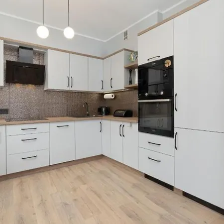 Apartamento Spacious Apartment,summer Swimming Pool,