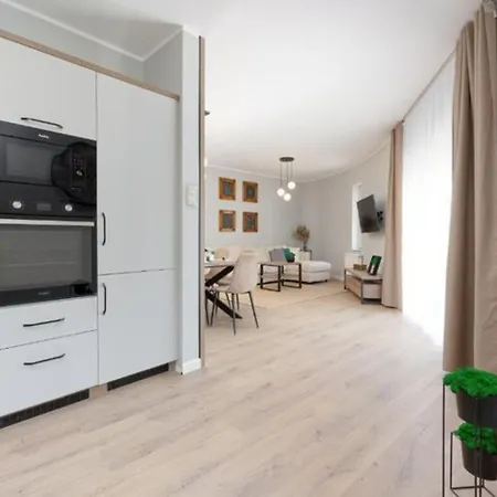 Apartamento Spacious Apartment,summer Swimming Pool,